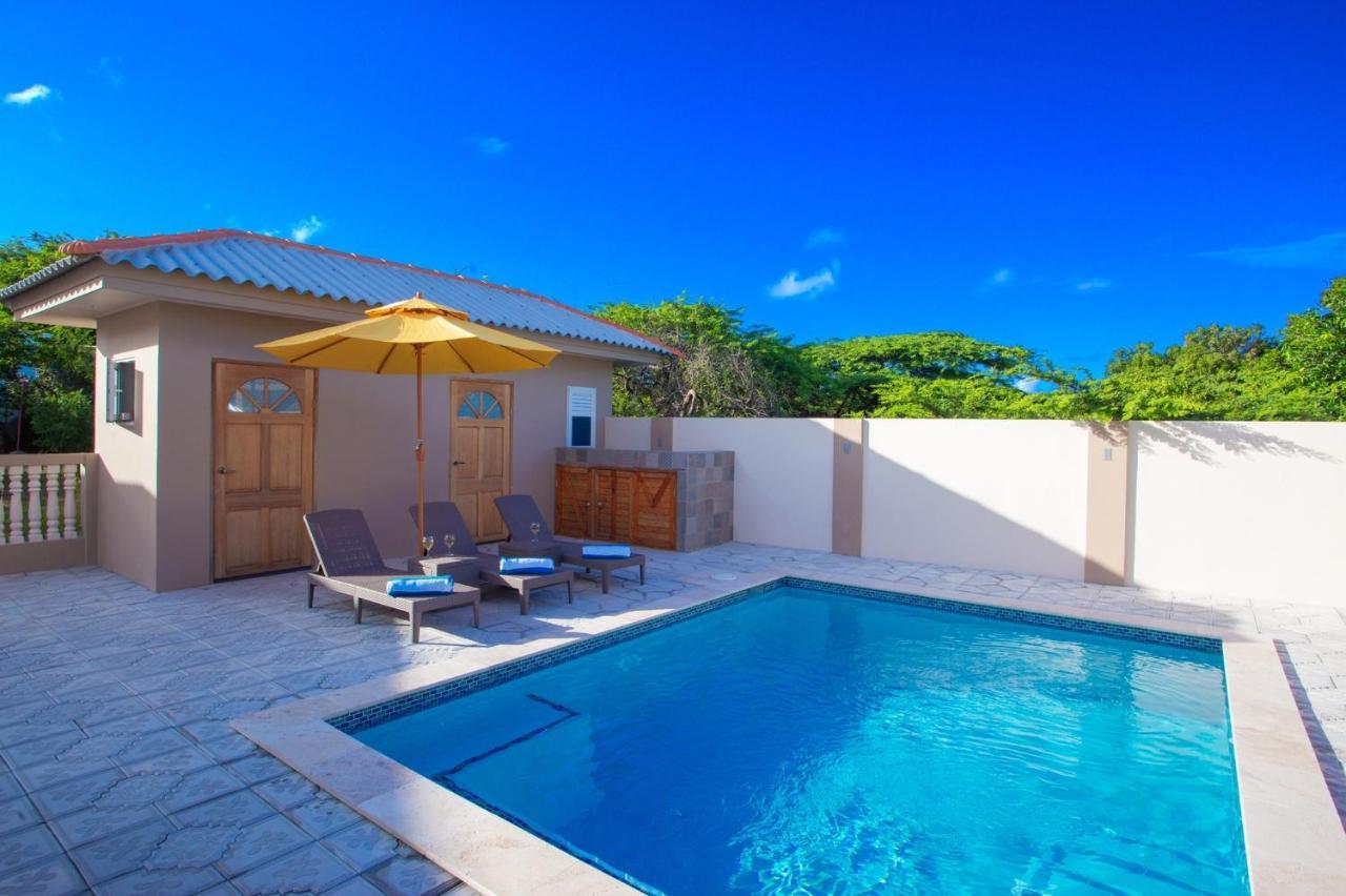 Lovely Caribbean Family Villa With Private Pool Willemstad Ngoại thất bức ảnh