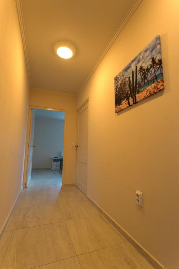Lovely Caribbean Family Villa With Private Pool Willemstad Ngoại thất bức ảnh